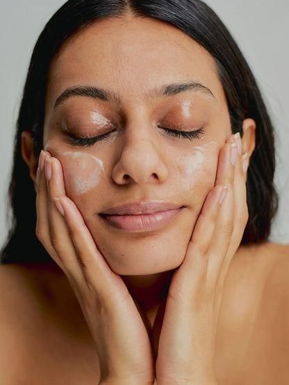 oil to milk cleansing balm